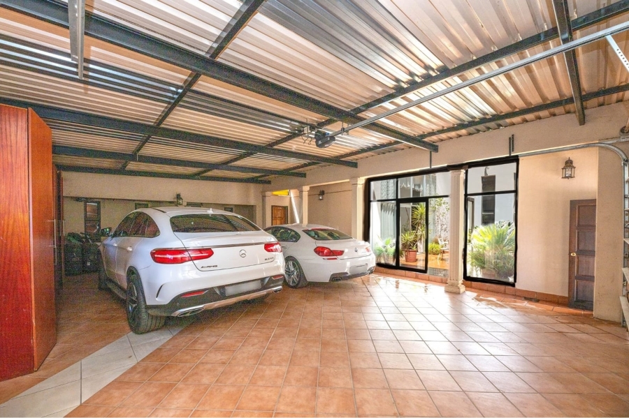 4 Bedroom Property for Sale in Monument Heights Northern Cape